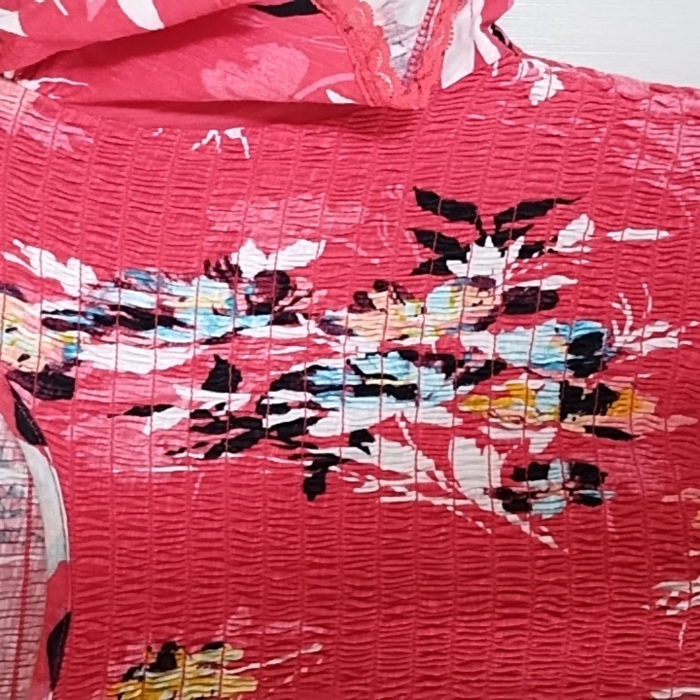 Torrid Vibrant Coral Floral Short Sleeve Top - Picture 2 of 5